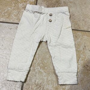 Quincy Mae Off White Textured Pants